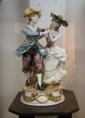 /products/brocante-beeld-in-capodimonte-porselein/